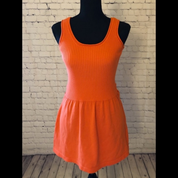 Kenar Tops - EUC Kenar orange tie back top - Small